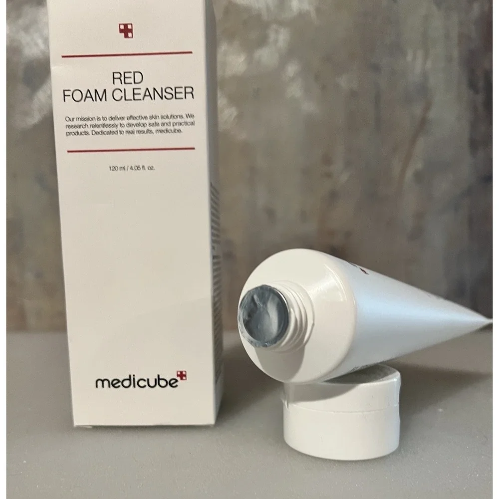Medicube Red Foam Cleanser Unisex 120ml White New Acne Care Deep Purifying